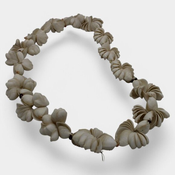 Handmade Seashell Lei Necklace With Natural White Shells In A Floral Beach Desig - Picture 4 of 7